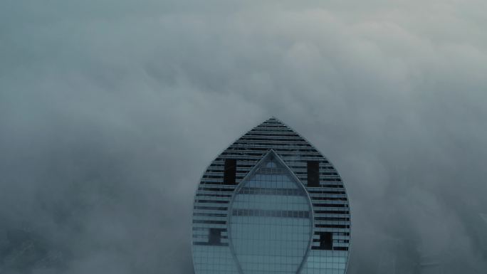 苏州国际金融中心穿云