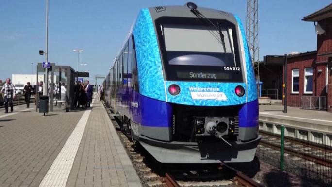 德国世界第一辆氢动力列车