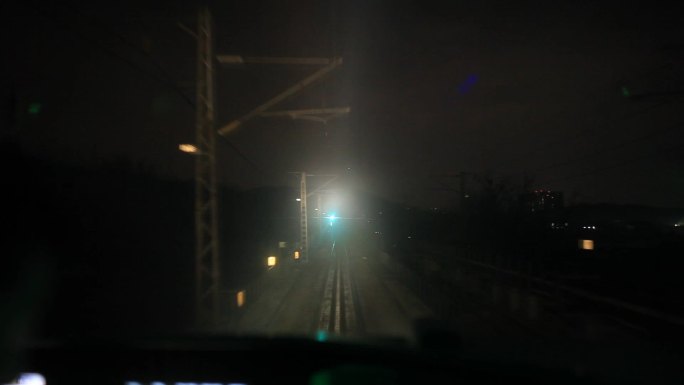 夜间火车司机视角实拍素材 复兴号