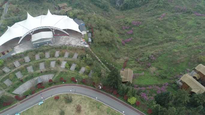 航拍遵义桐梓开元芳草地乡村酒店风光