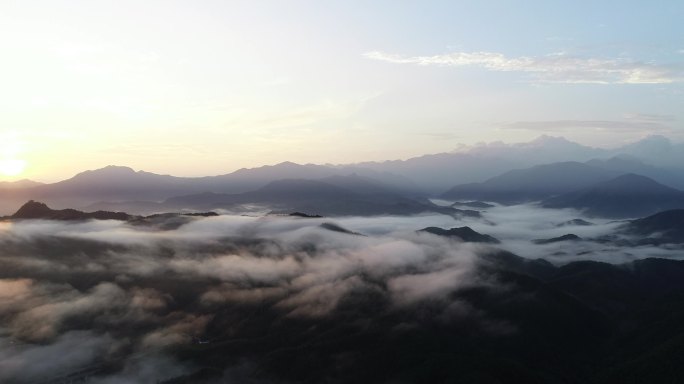 山间山野乡村日出云海