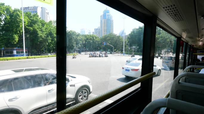 柳州 公交车窗外