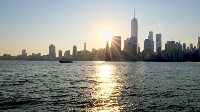曼哈顿中城天际线、纽约天际线，清晨