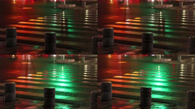 氛围感极强的红绿灯人行道路口
