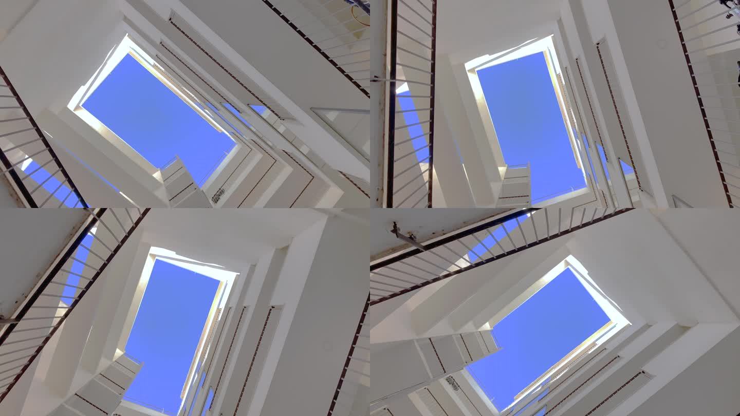 楼梯的低角度视图仰拍视频素材地产宣传抽象