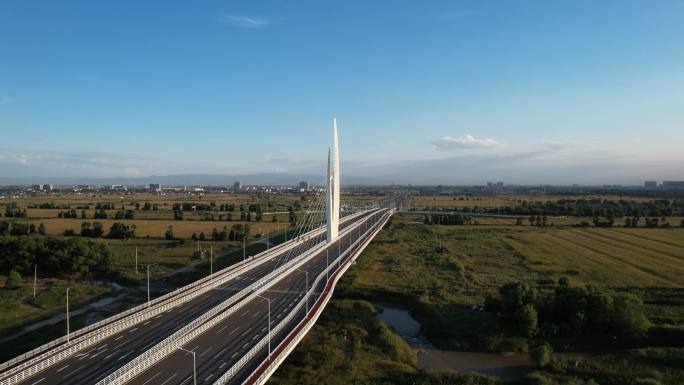 航拍山西太原潇河新区潇河国际大桥