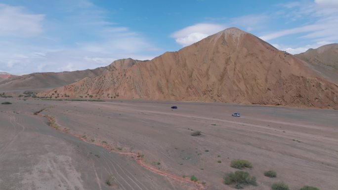 4K航拍新疆S101国道努尔加大峡谷