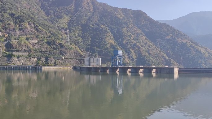 四川攀枝花市二滩水电站风景