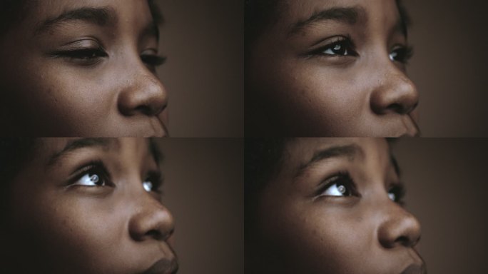黑人，摄影棚拍摄慢慢睁开眼外国人孩子