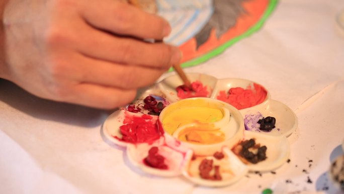 颜料盘色彩画传统年画神仙八仙寿星实拍素材