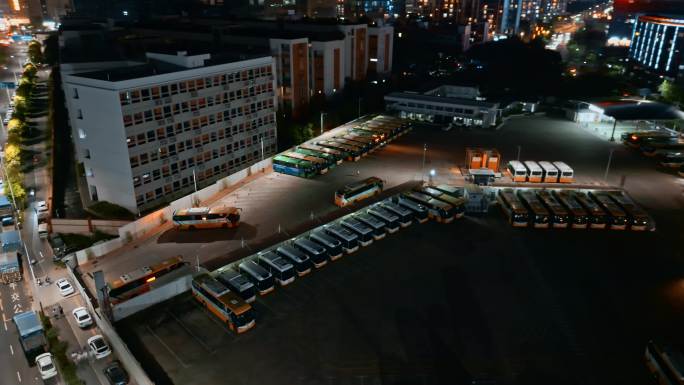 城市夜景视频深圳龙岗公交汽车站
