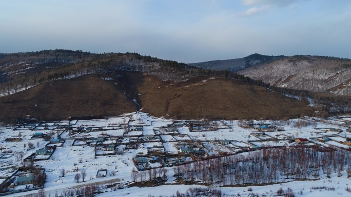 航拍东北林区雪村风光