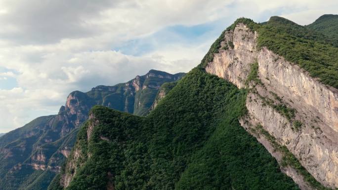 悬崖 峡谷 山峦 美丽中国