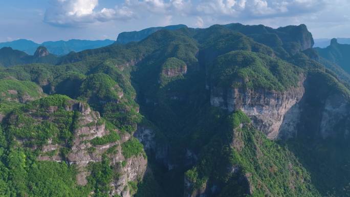 台州仙居山峰