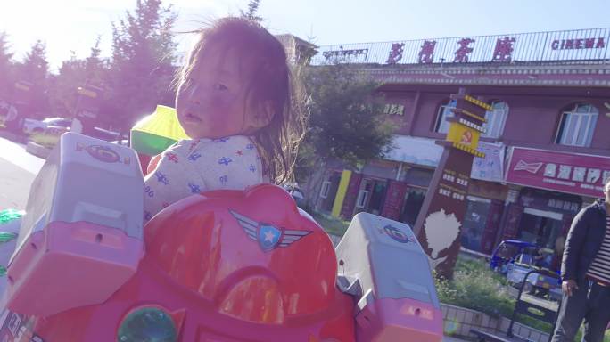 【4k】现代藏族儿童娱乐 升格01