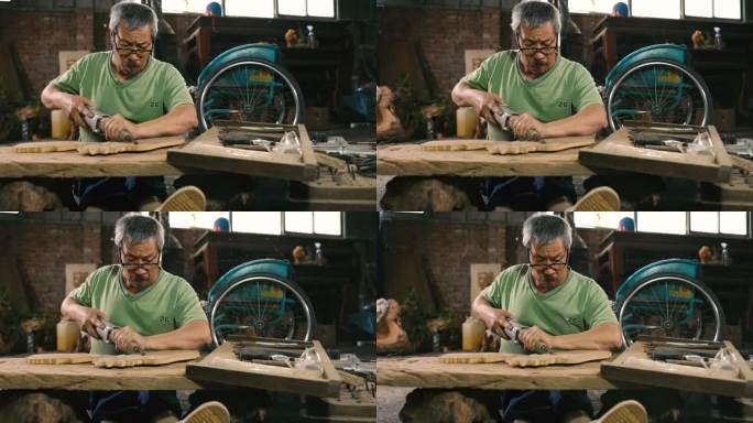 残疾木雕师的日常生活