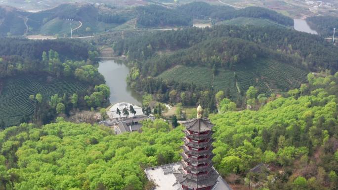 航拍信阳光山净居寺塔