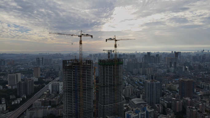 成都地平线成都天际线成都建筑工地塔吊航拍