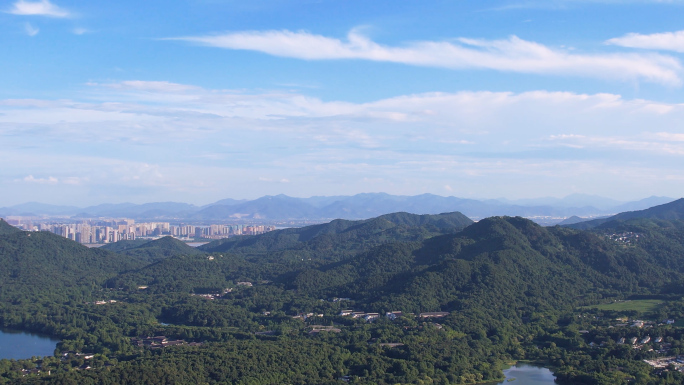 西湖北高峰