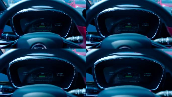 比亚迪新能源汽车 充电时 驾驶显示屏特写