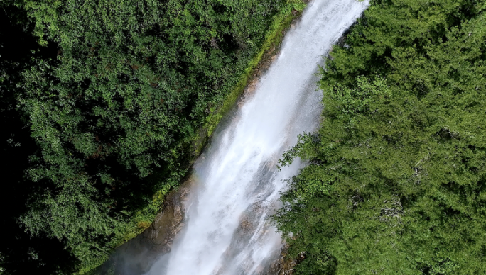 大自然 森林风景 山谷瀑布