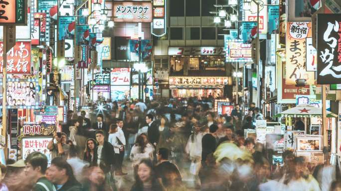 东京歌舞伎町夜市的动作失误