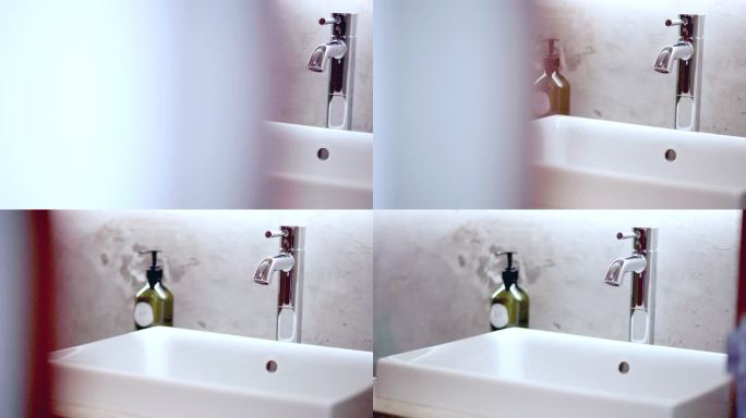 豪华浴室的水龙头室内装修节约用水水资源