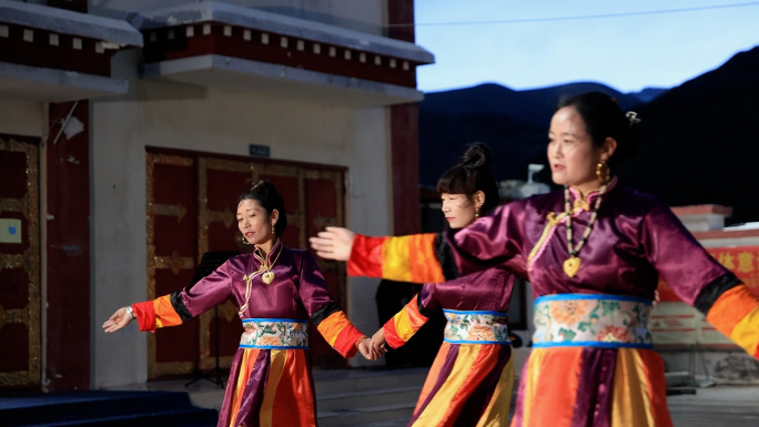 藏族跳舞、高原风情