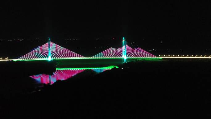 摇拍济南齐河黄河大桥夜景