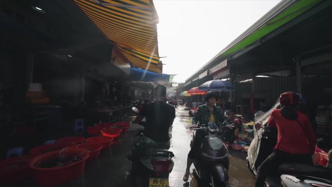 疫情前农贸海鲜市场人流