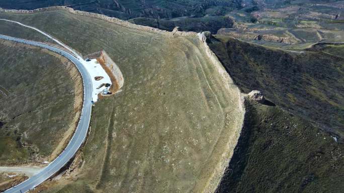 航拍山西偏关长城一号旅游公路