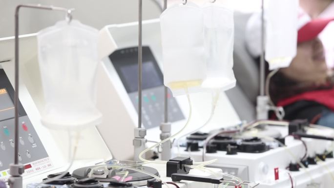 献血志愿者捐献造血干细胞血液透析流动实拍