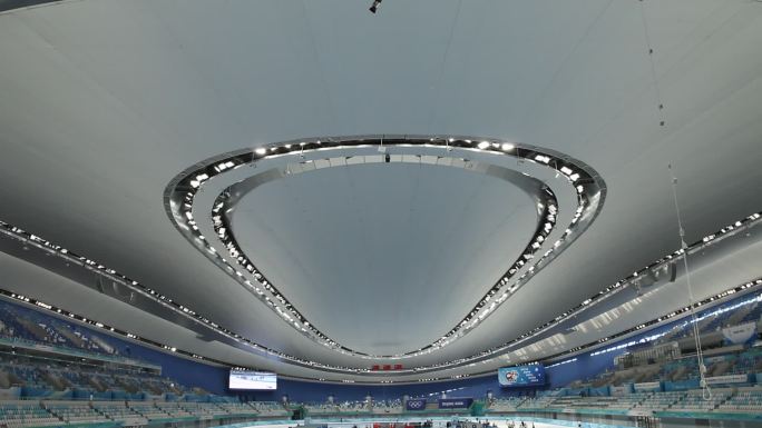 北京2022冬奥会国家速滑馆内如两扇贝壳