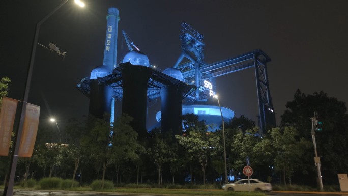 北京石景山首钢园首钢大桥灯光夜景