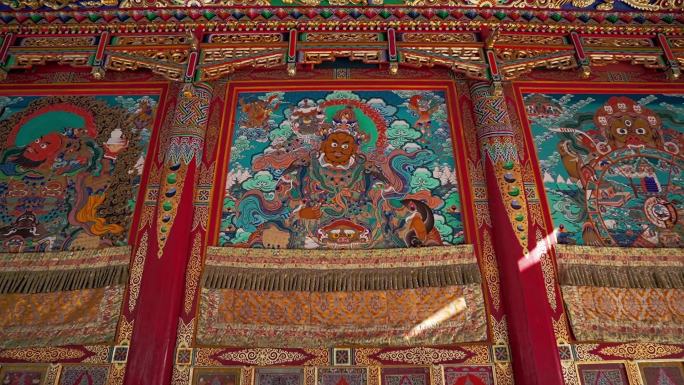 藏式寺庙的壁画