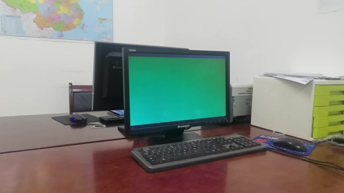 办公室电脑绿幕2