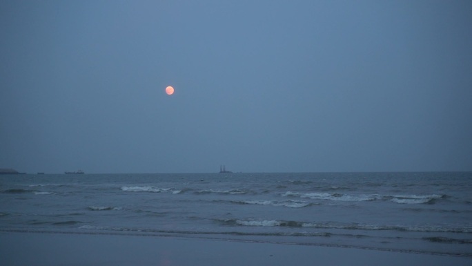 中秋节海上月亮夜晚海边大海情绪伤感元宵节