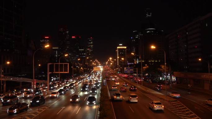北京国贸桥夜景车流