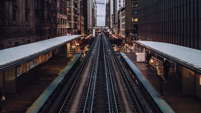 芝加哥环路地铁站T/L高角度视图