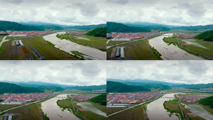 山水中国 江河 雨季 乡村