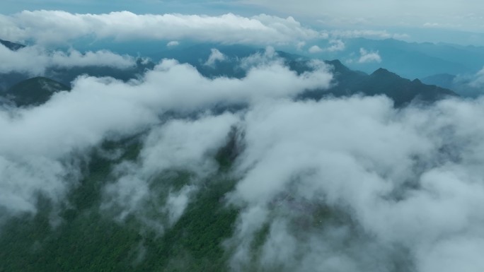 航拍贵州铜仁梵净山