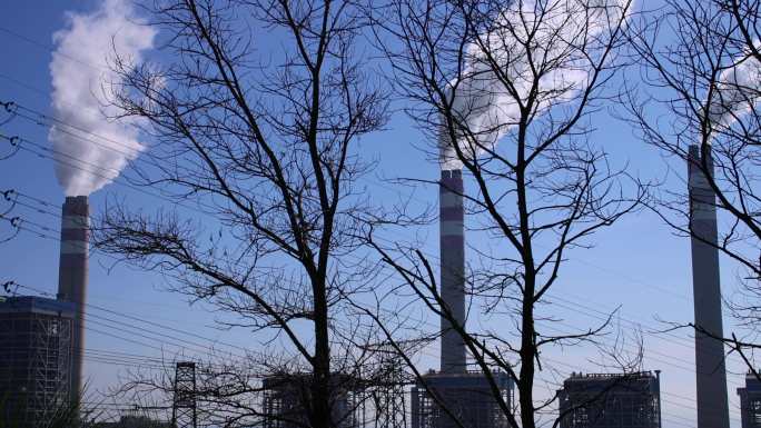 烟囱冒烟污染空气工业污染煤炭发电
