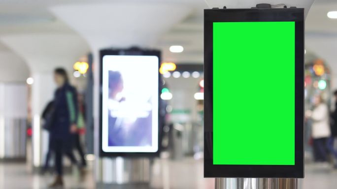 火车站的数字营销地铁站广告牌绿幕抠像火车