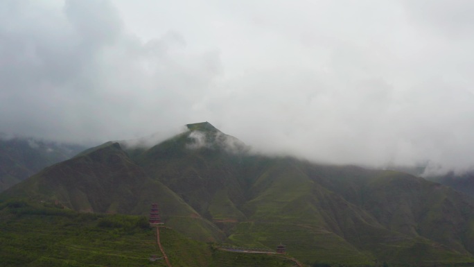 航拍西宁湟源北极山