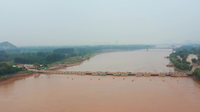 航拍济南泺口黄河浮桥