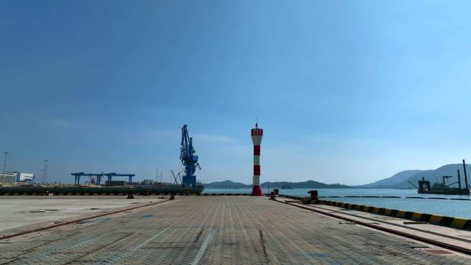码头灯塔港口阳江港码头码头建设
