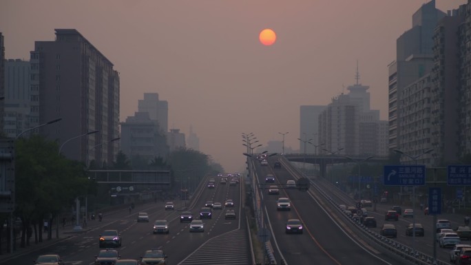 北京雾霾车流
