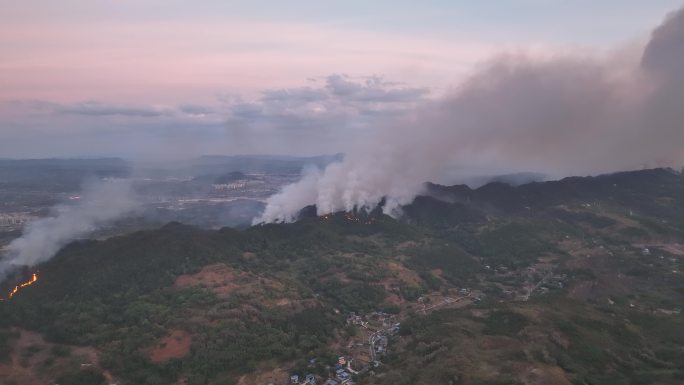 航拍重庆山火森林火灾火灾现场