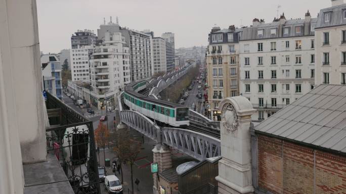 WS巴黎高架地铁出行便利搭乘