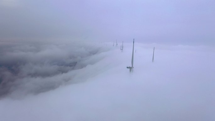 4k湖北咸宁高山乡村村落雪景视频